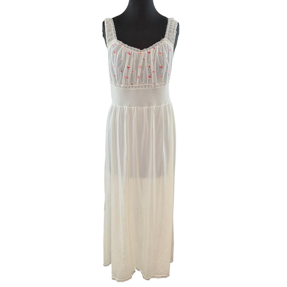 VINTAGE Seamprufe White Nightgown Sheer Floral Embroidered Scoop Casual Size 36